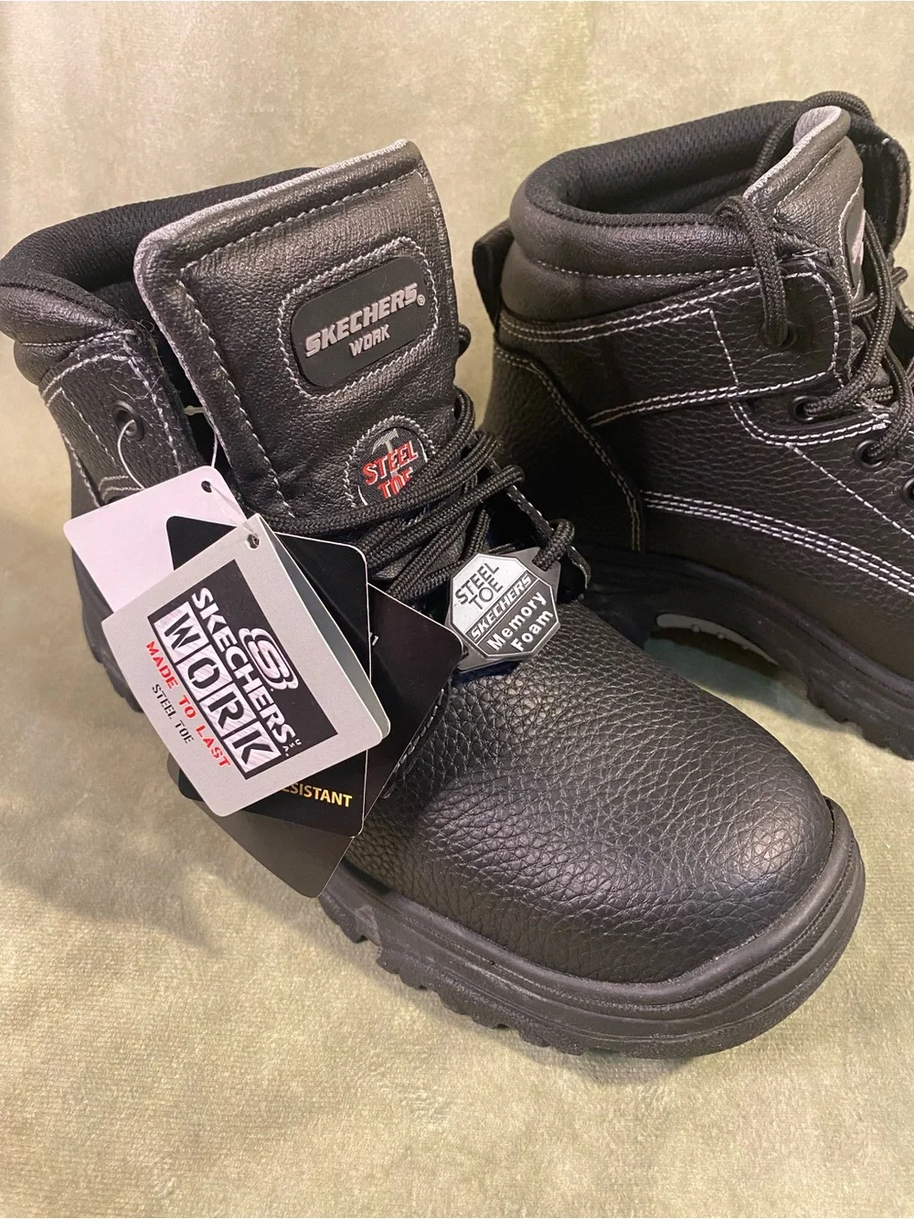 Skechers Work Men's Black Lace-Up Steel Toe Boots Sz 8.5 new